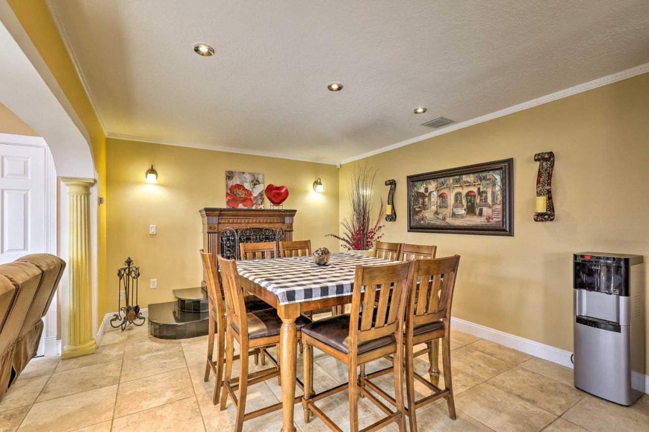 Cozy Home In Heart Of Tampa With Lanai And Pool! Екстер'єр фото